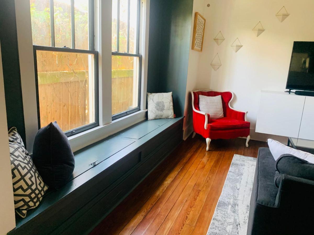 Private Room Downtown - Full House Access 拉法叶 外观 照片